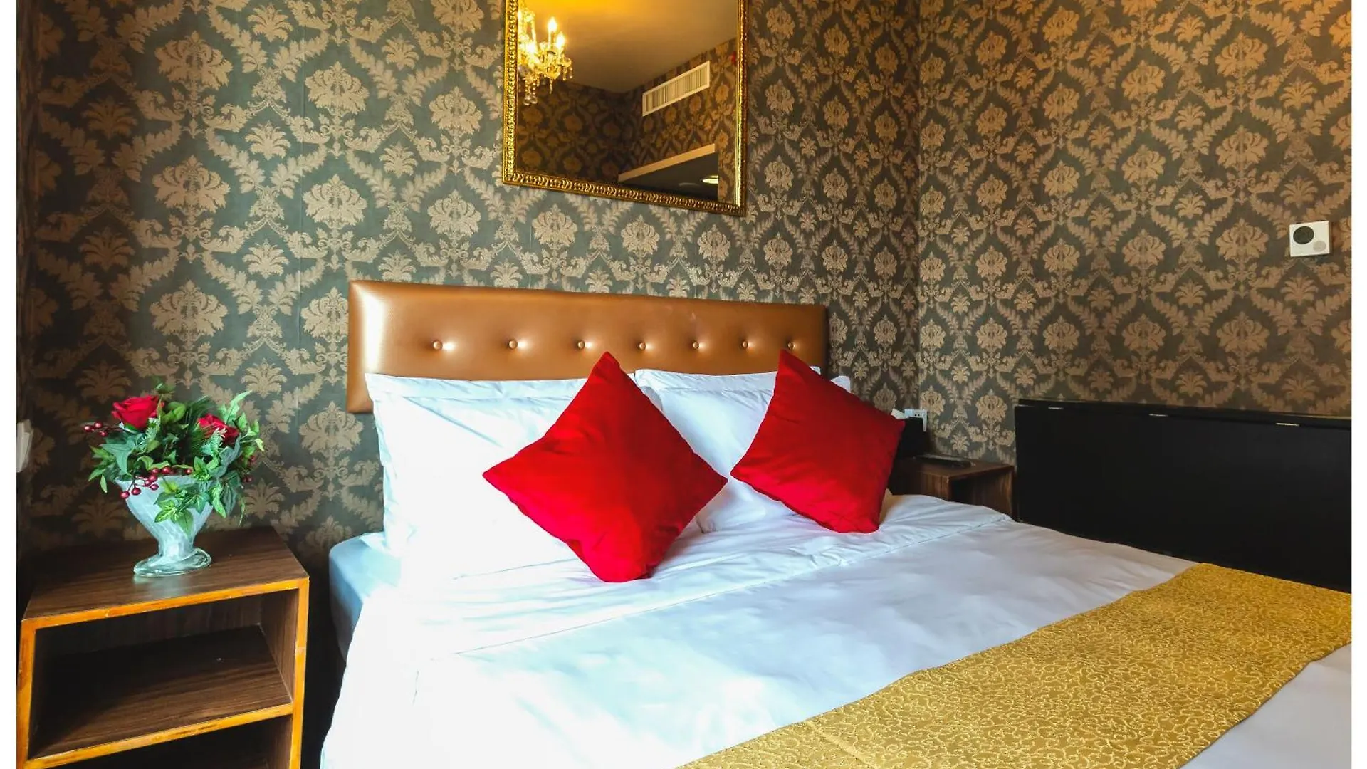 Ramada Grand Tsim Sha Tsui 호텔 홍콩