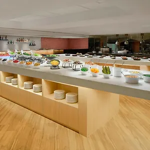 Courtyard By Marriott Hotel