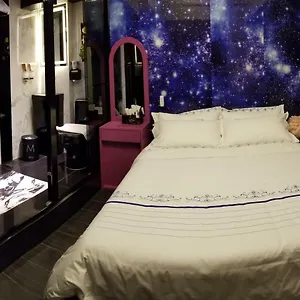 ゲストハウス スター シティ