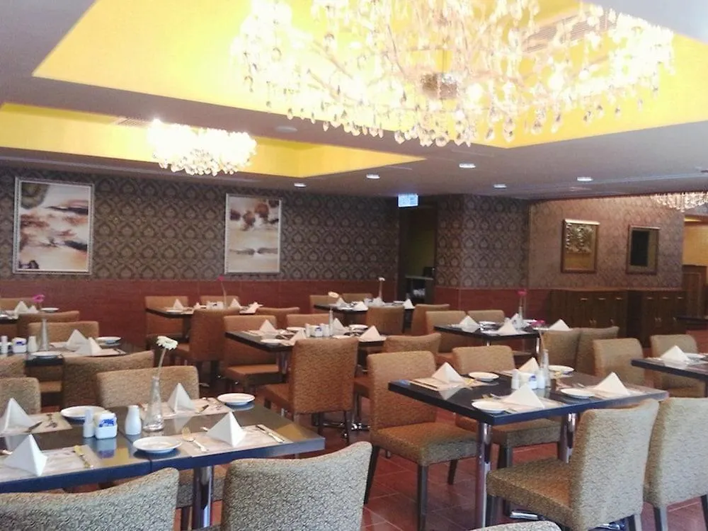 Ramada Grand Tsim Sha Tsui Hotel Hong Kong 4*,