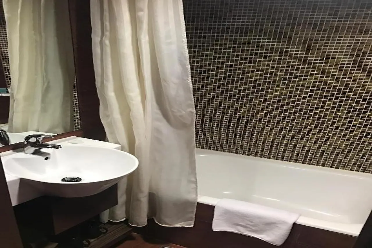Ramada Grand Tsim Sha Tsui Hotel Hong Kong